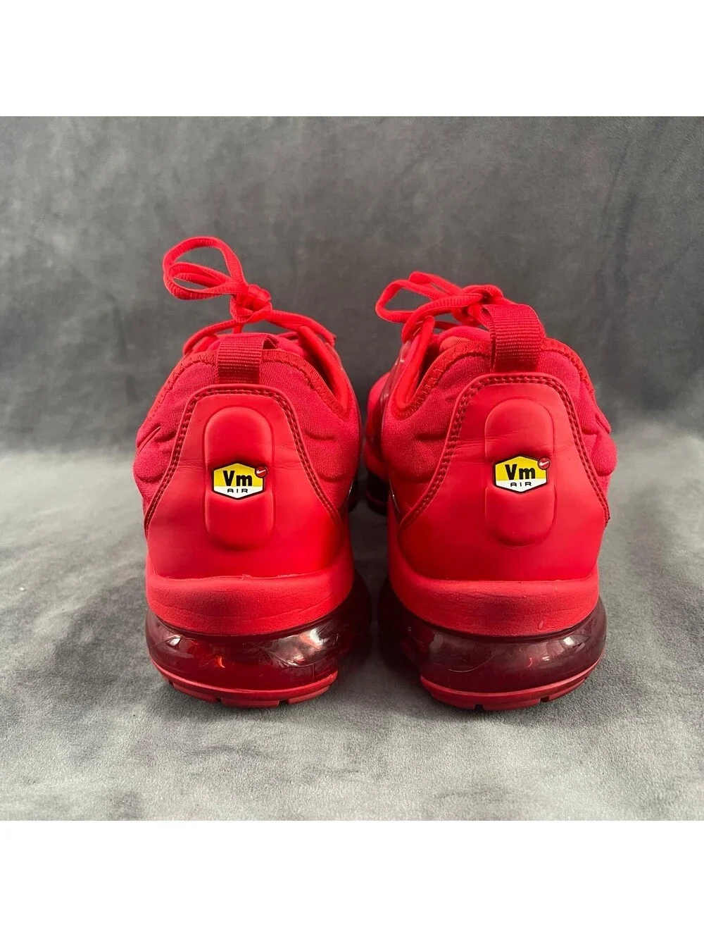 Nike Air VaporMax Plus Men’s Size 11 University Red Triple Red CW6973-600